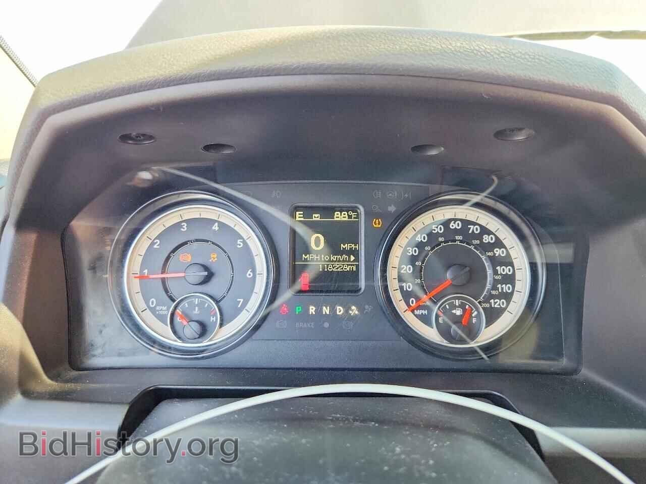 2017 RAM 1500 - VIN: 3C6RR7KTXHG556229 - Photo 9