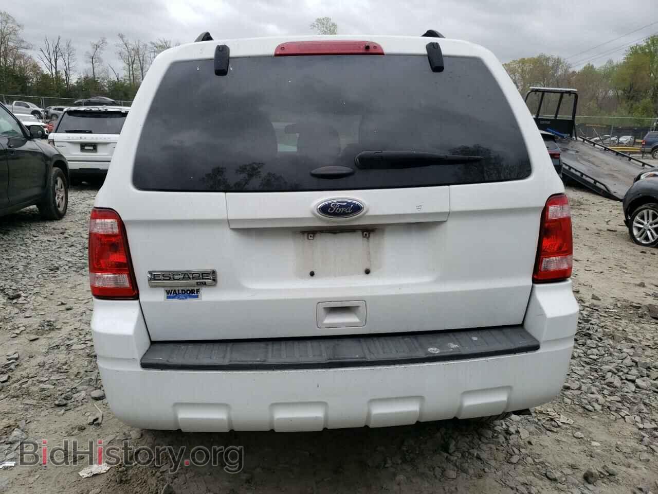 2011 FORD ESCAPE - VIN: 1FMCU9D76BKB65700 - Photo 6
