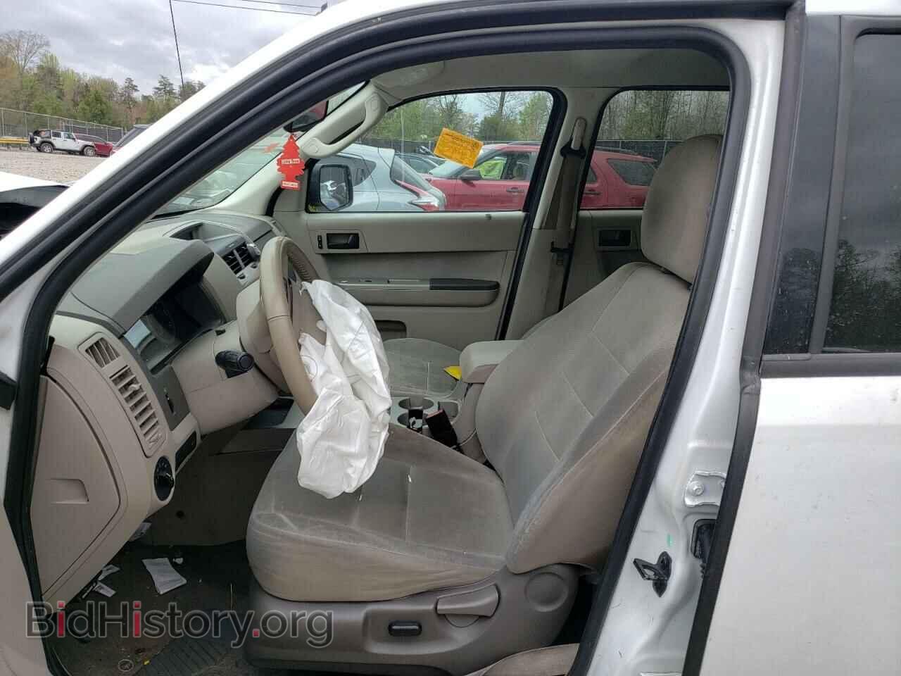 2011 FORD ESCAPE - VIN: 1FMCU9D76BKB65700 - Photo 7
