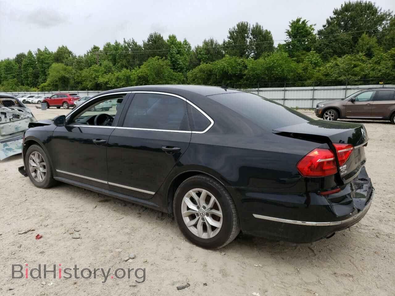 2016 VOLKSWAGEN PASSAT - VIN: 1VWAT7A35GC058155 - Фото 2