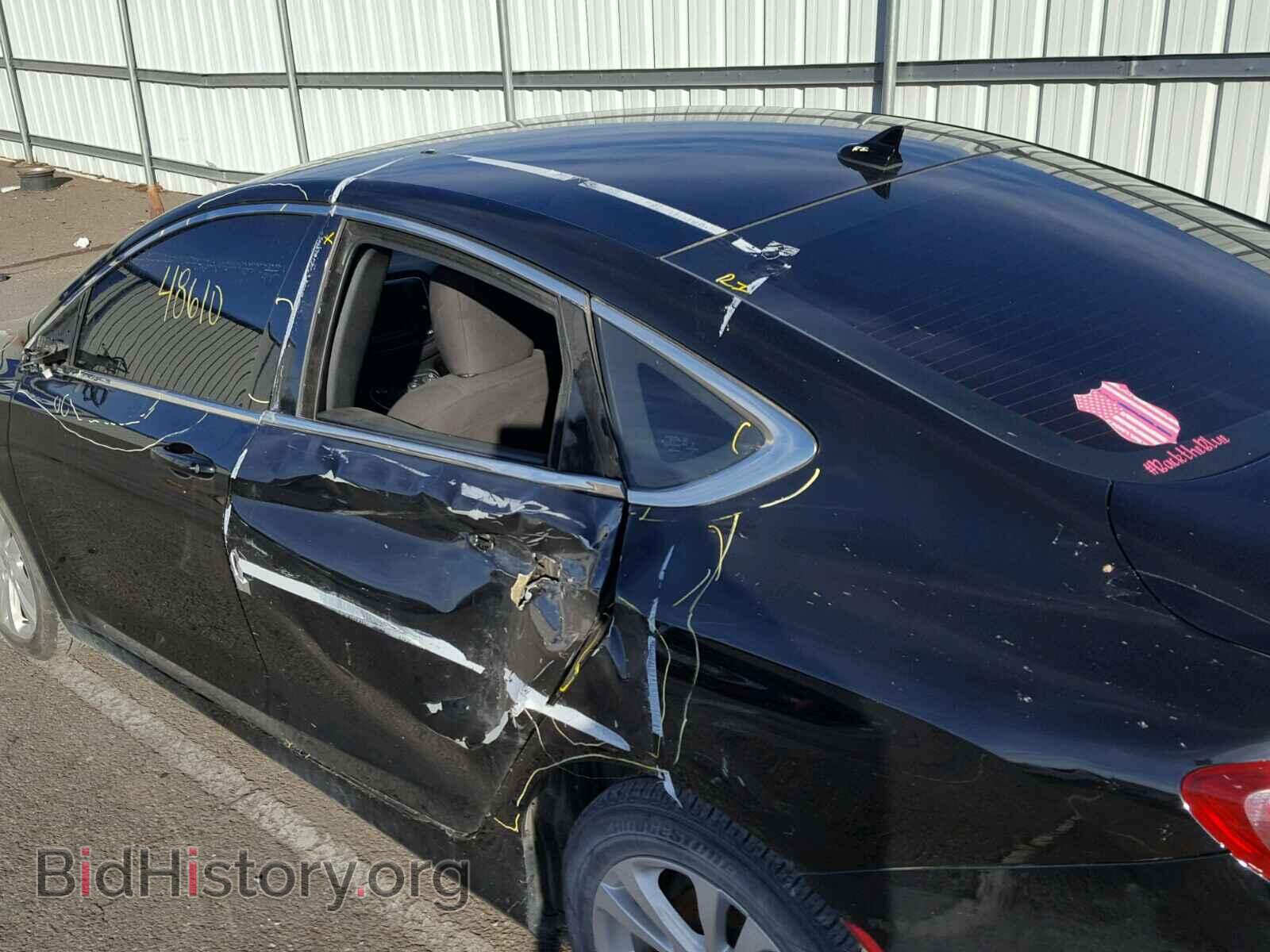 2015 CHRYSLER 200 - VIN: 1C3CCCAB5FN634717 - Фото 9