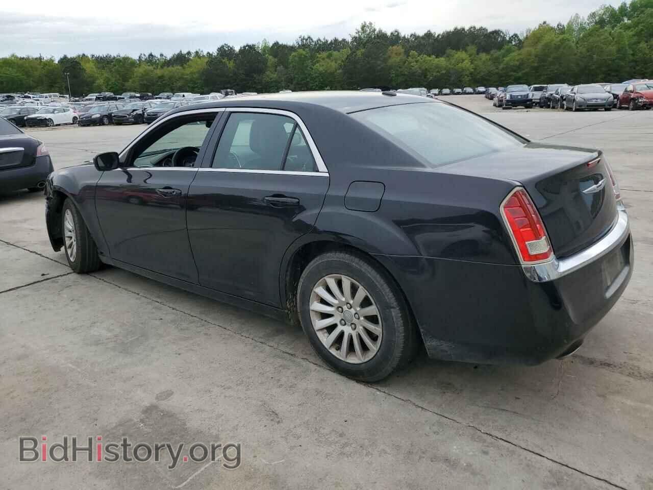2013 CHRYSLER 300 - VIN: 2C3CCAAG8DH739001 - Фото 2