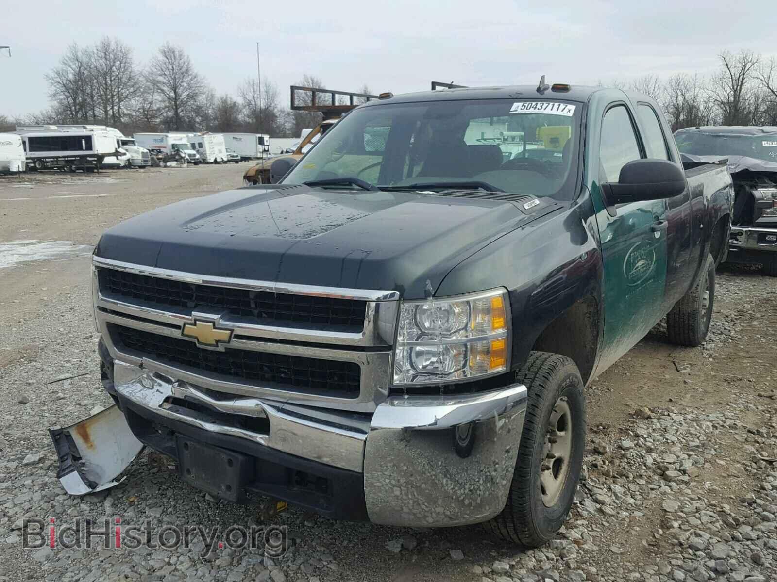 2008 CHEVROLET SILVERADO - VIN: 1GCHK29KX8E159202 - Фото 2