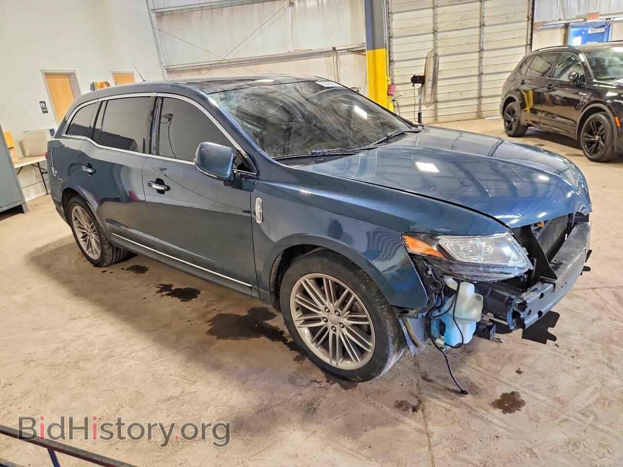2016 LINCOLN MKT - VIN: 2LMHJ5AT0GBL02676 - Фото 4