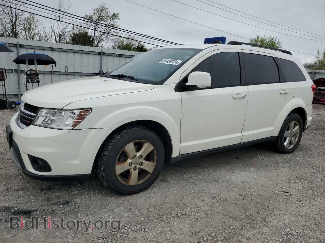 Фотография 3D4PH1FG5BT559490 - DODGE JOURNEY 2011