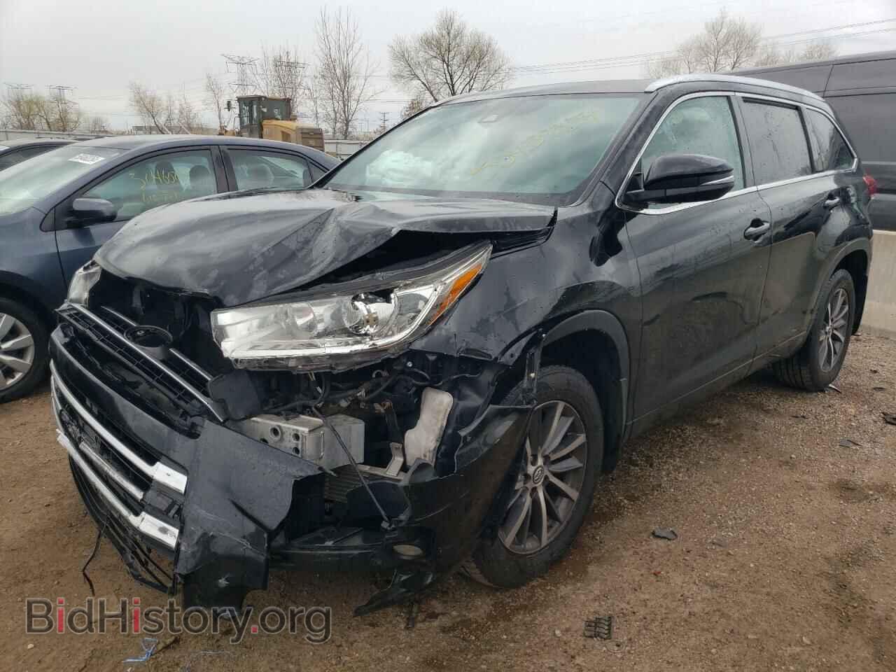 Фотография 5TDJZRFH2JS524468 - TOYOTA HIGHLANDER 2018