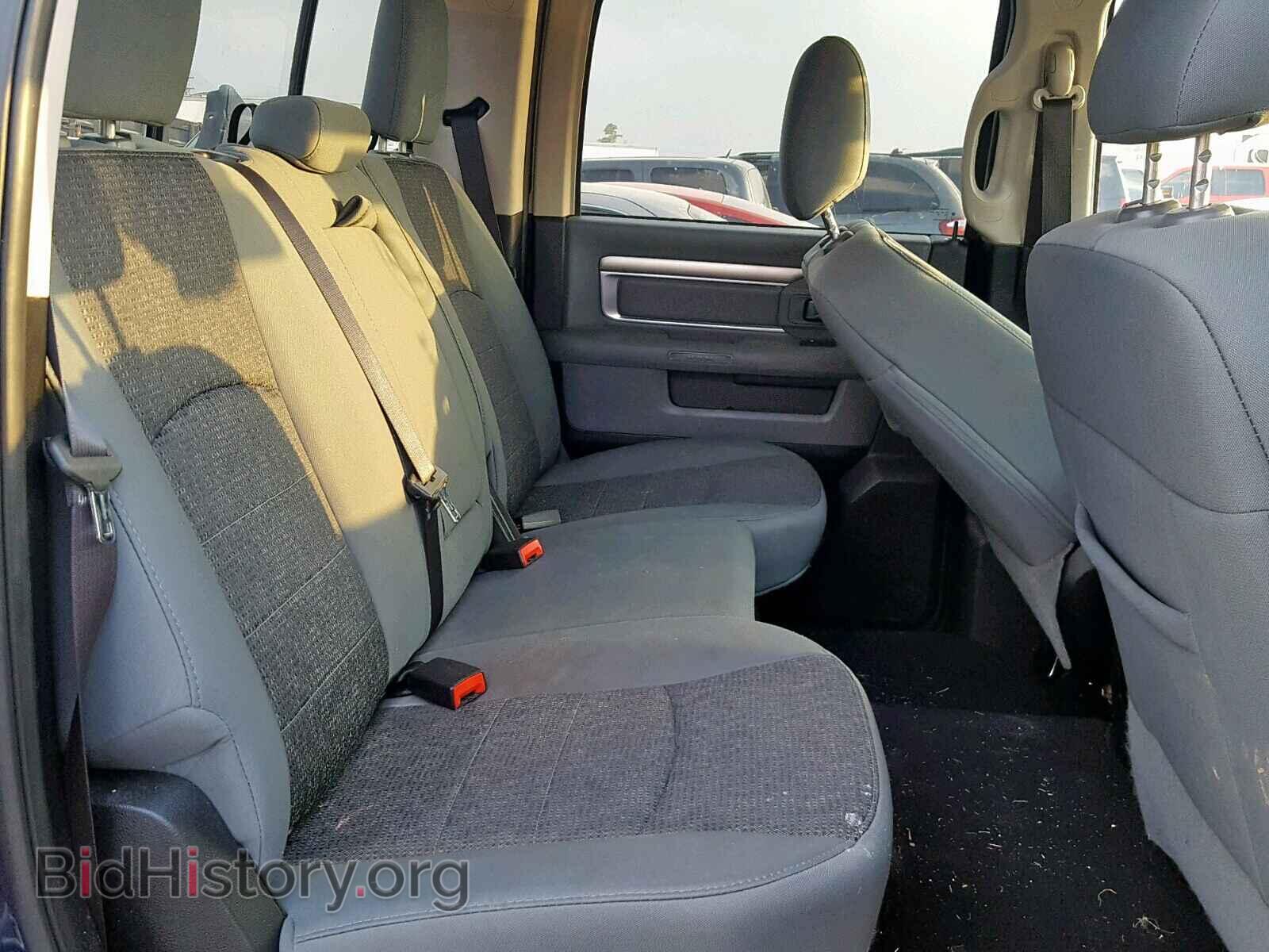 2016 RAM 1500 SLT - VIN: 1C6RR6LT7GS107221 - Фото 2