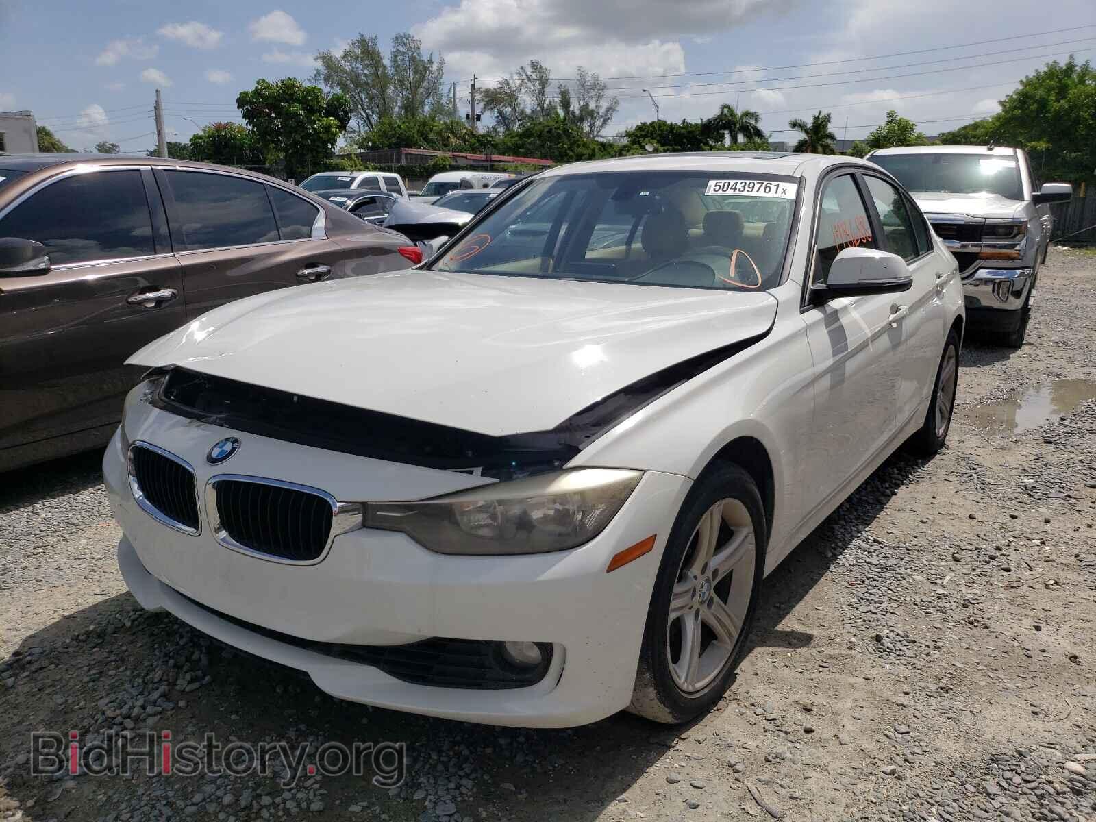 2012 BMW 3 SERIES - VIN: WBA3A5C53CF340708 - Фото 2