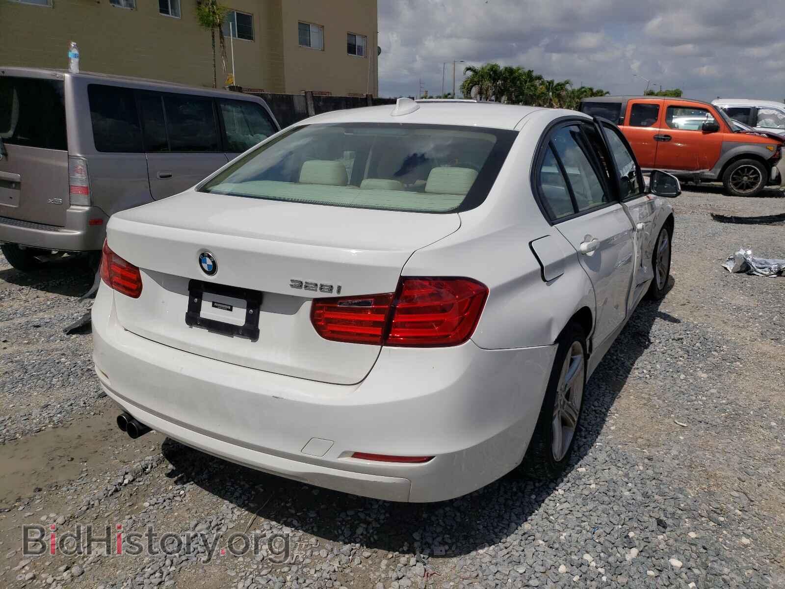 2012 BMW 3 SERIES - VIN: WBA3A5C53CF340708 - Фото 4