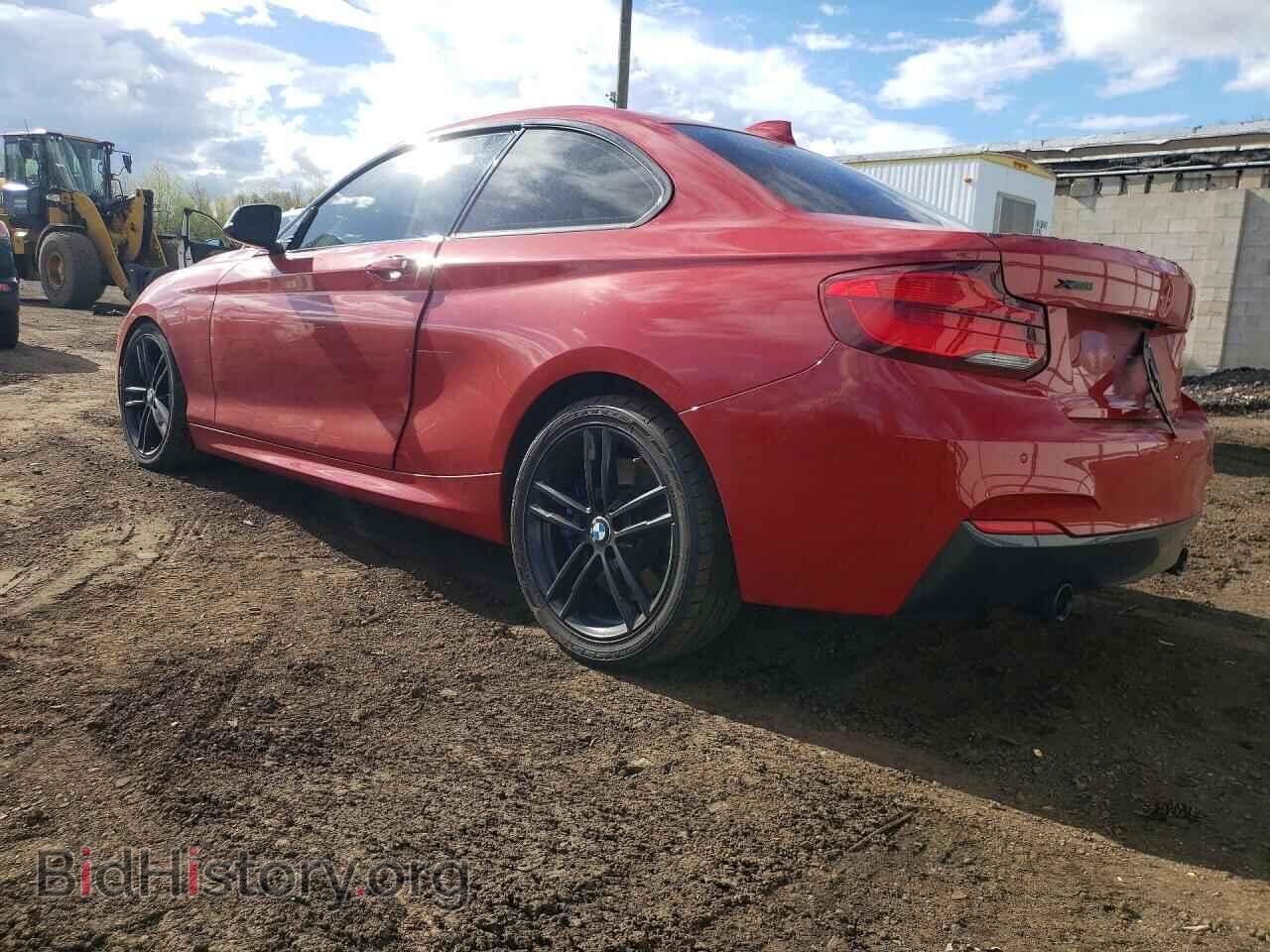 2018 BMW M2 - VIN: WBA2J7C53JVD60552 - Photo 2