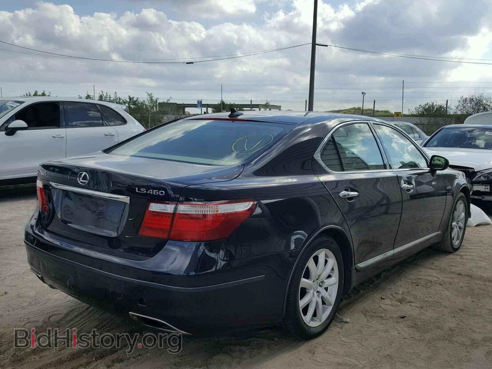 2007 LEXUS LS460 - VIN: JTHBL46F575017424 - Photo 4