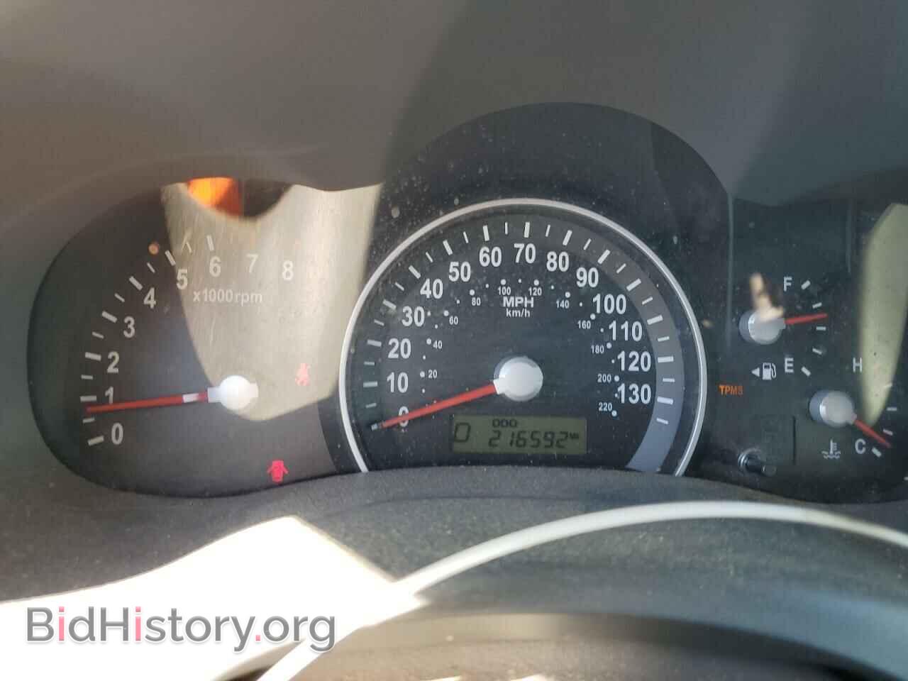 2007 KIA All Models - VIN: KNDMB233076166751 - Photo 9