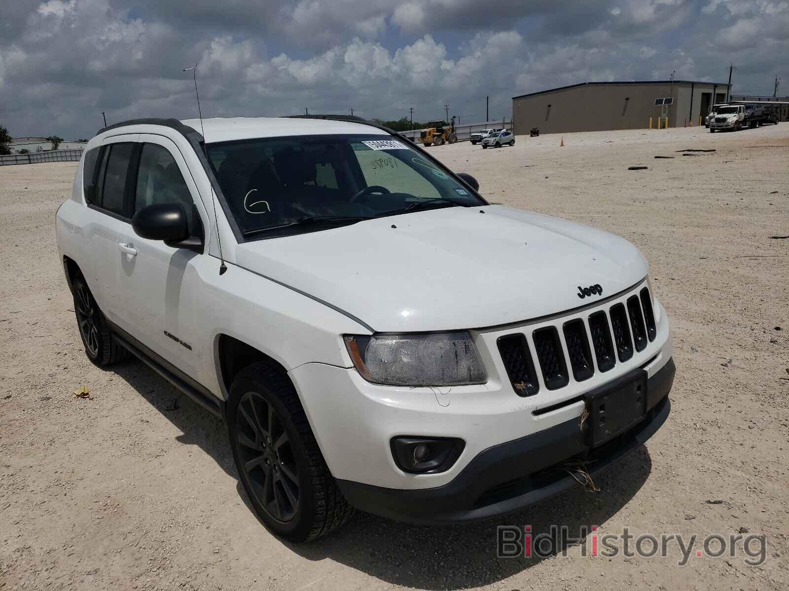 Photo 1C4NJCBA3FD145562 - JEEP COMPASS 2015