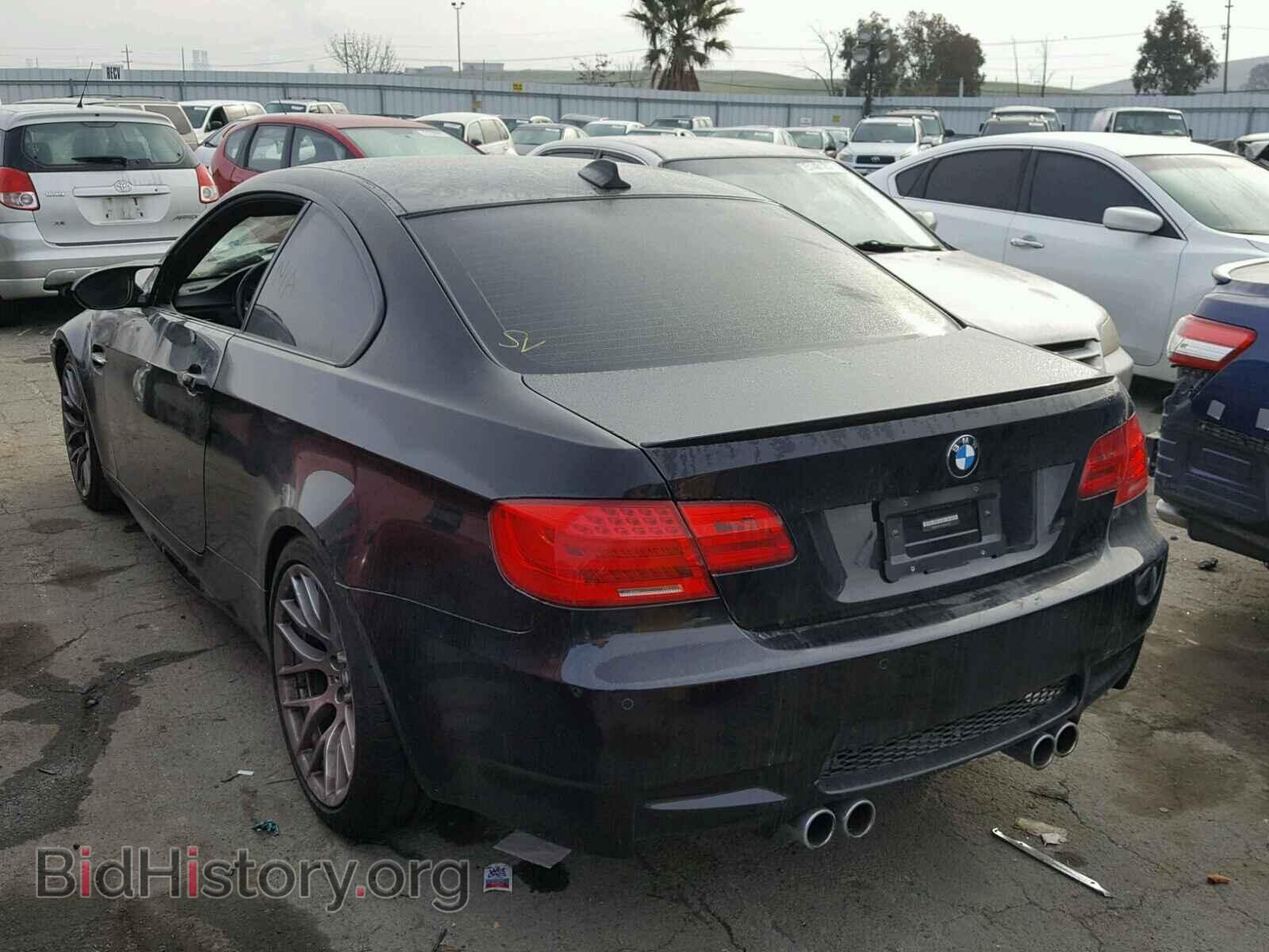 2011 BMW M3 - VIN: WBSKG9C55BE645211 - Фото 3