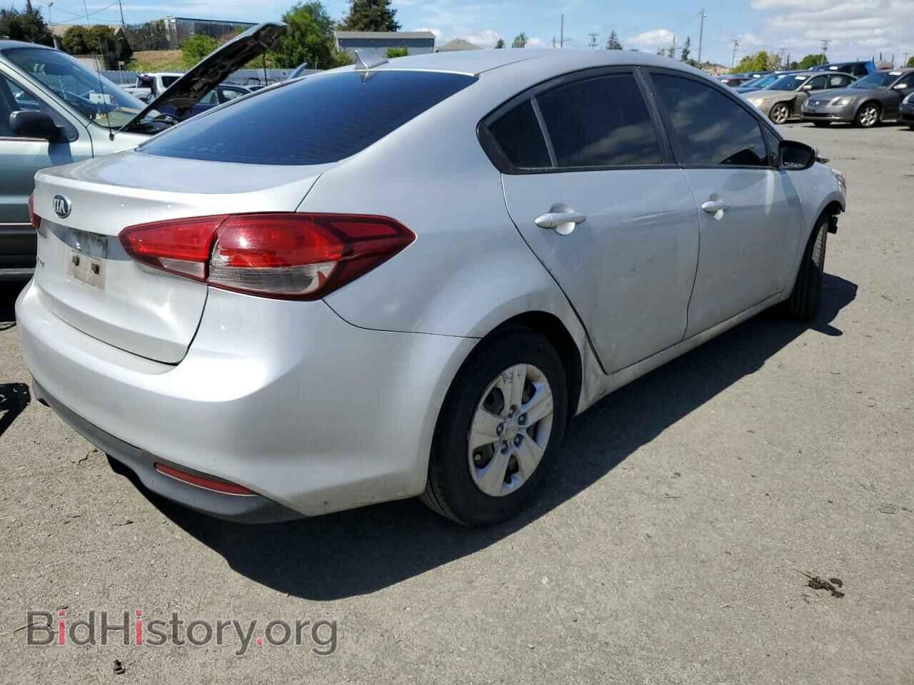 2017 KIA FORTE - VIN: 3KPFK4A74HE066450 - Фото 3