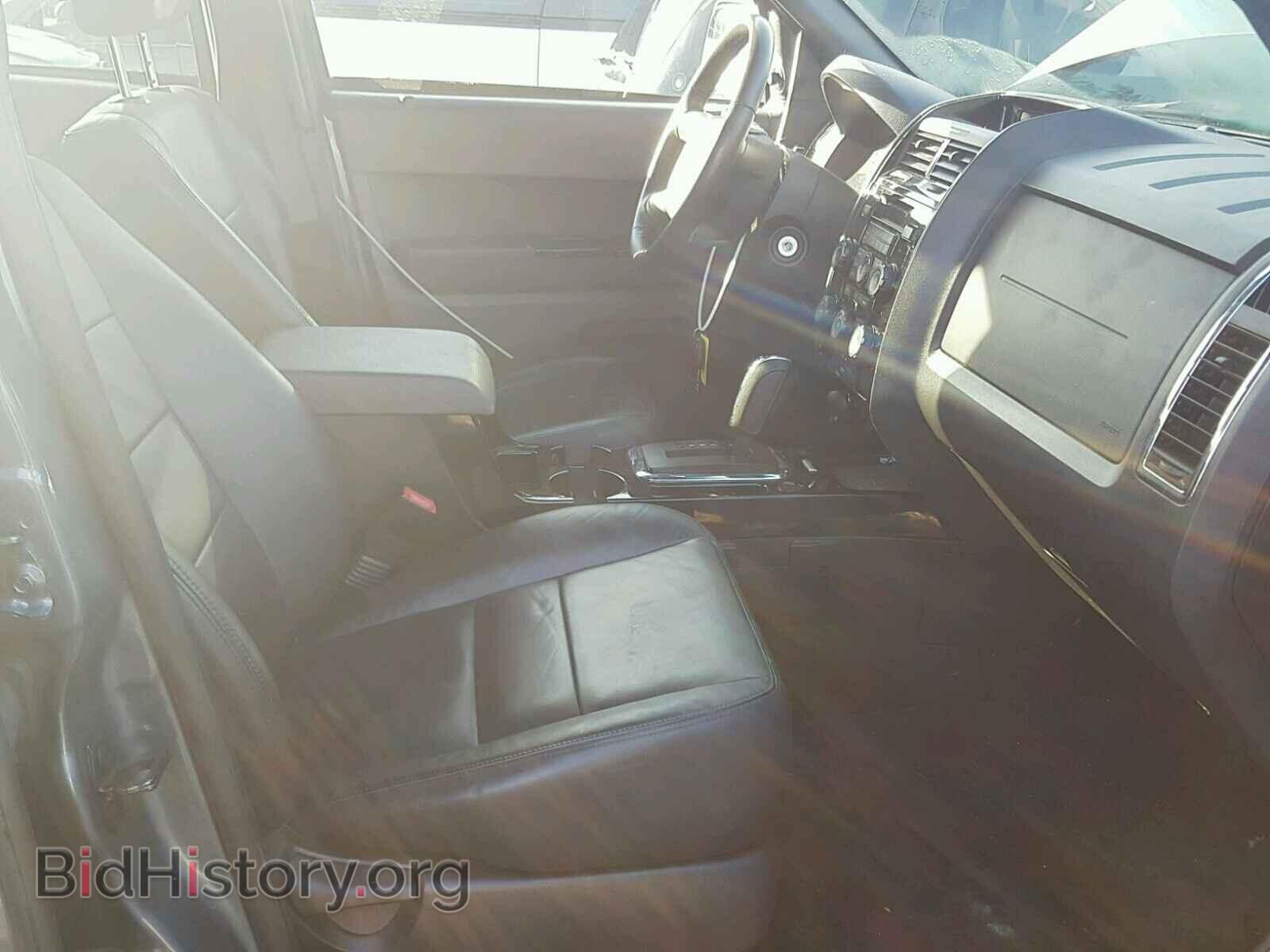 2011 FORD ESCAPE - VIN: 1FMCU9E76BKA93945 - Photo 5