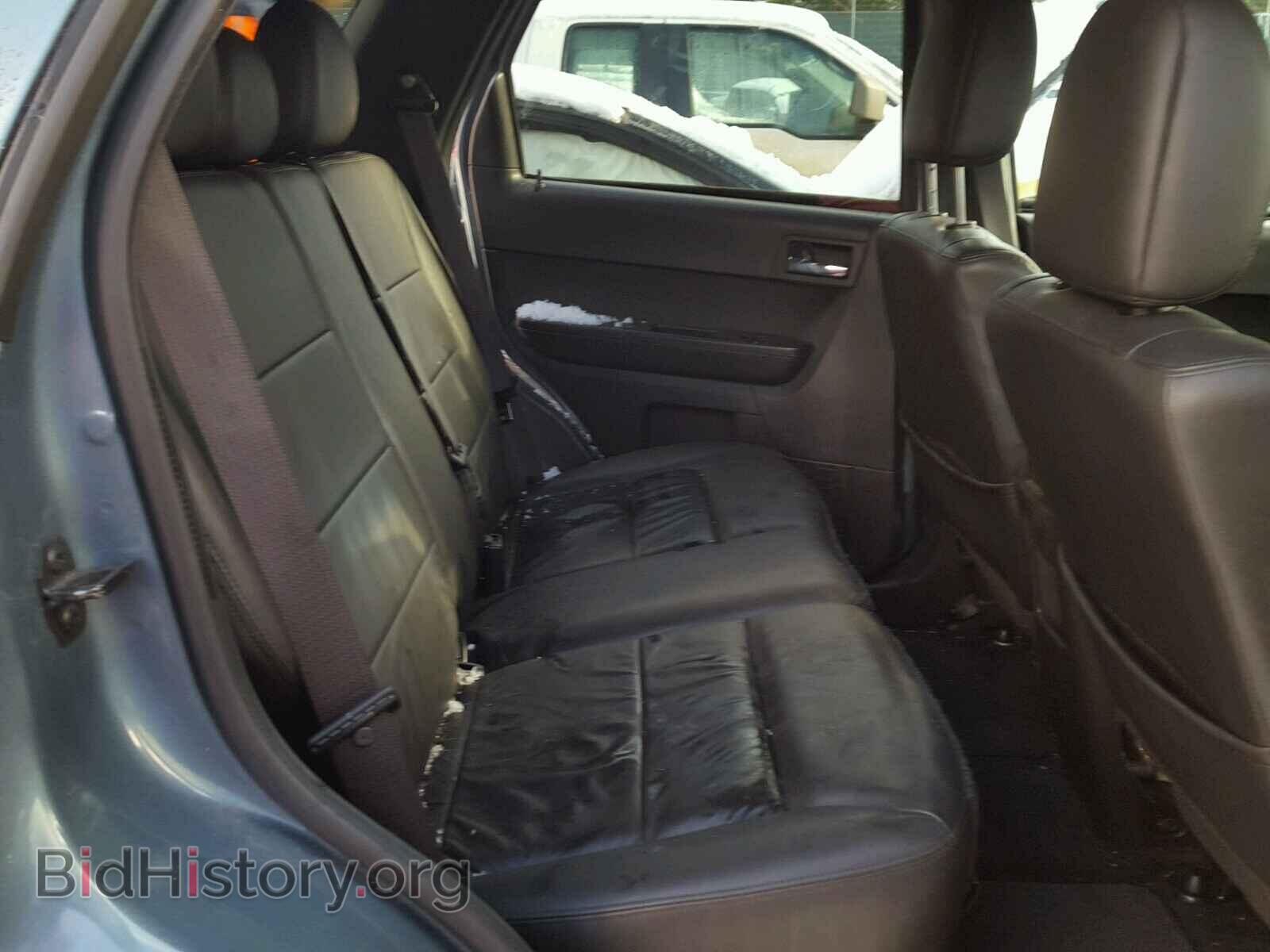 2011 FORD ESCAPE - VIN: 1FMCU9E76BKA93945 - Photo 6