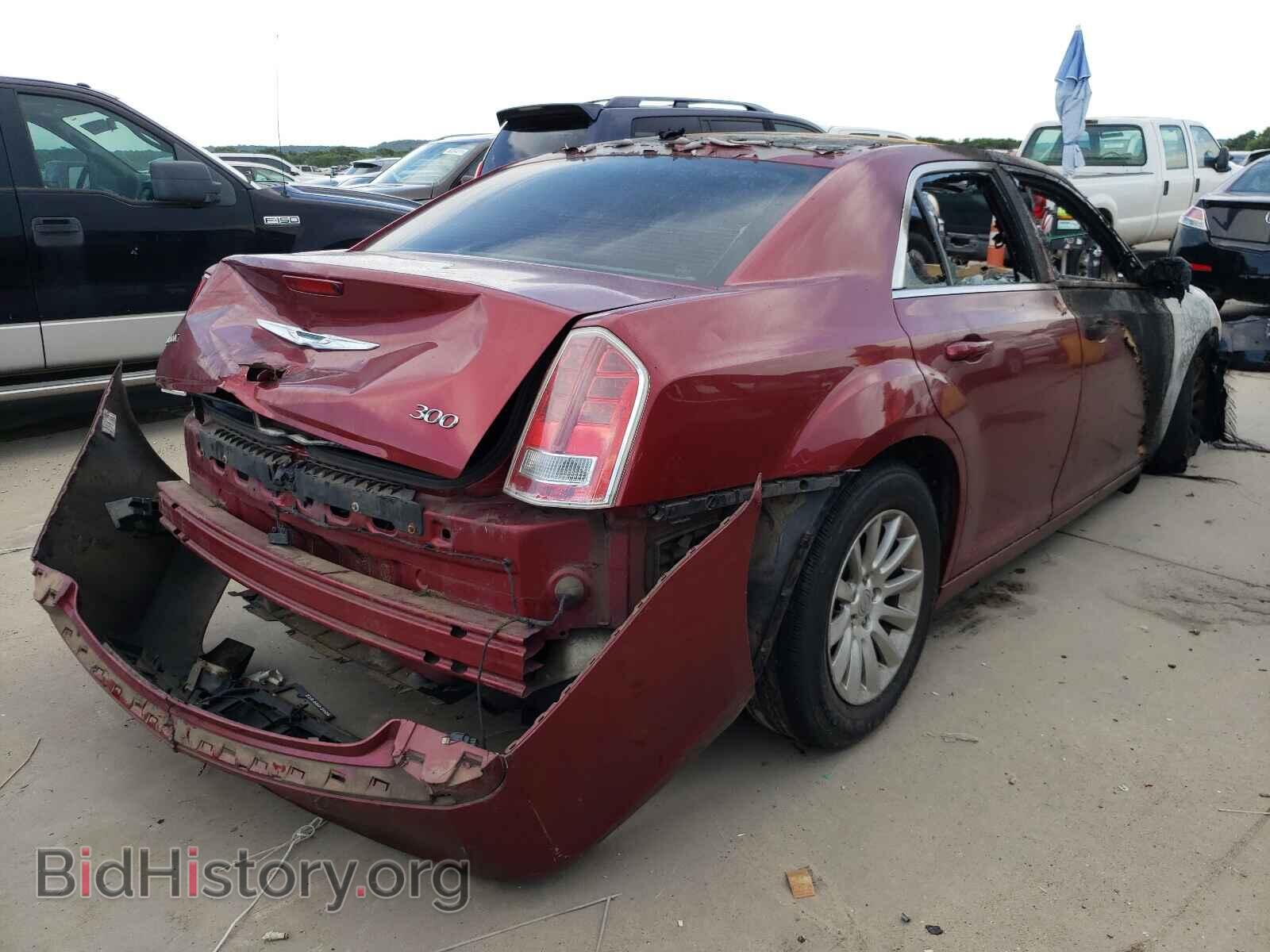2013 CHRYSLER 300 - VIN: 2C3CCAAG0DH739378 - Фото 4