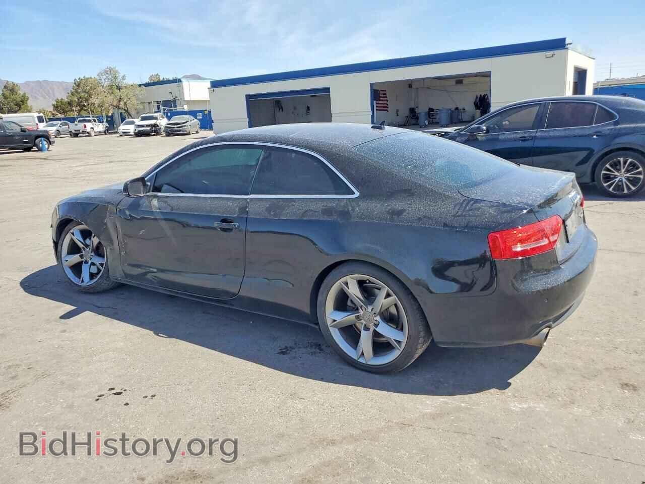 2011 AUDI A5 - VIN: WAULFAFR1BA075369 - Photo 2