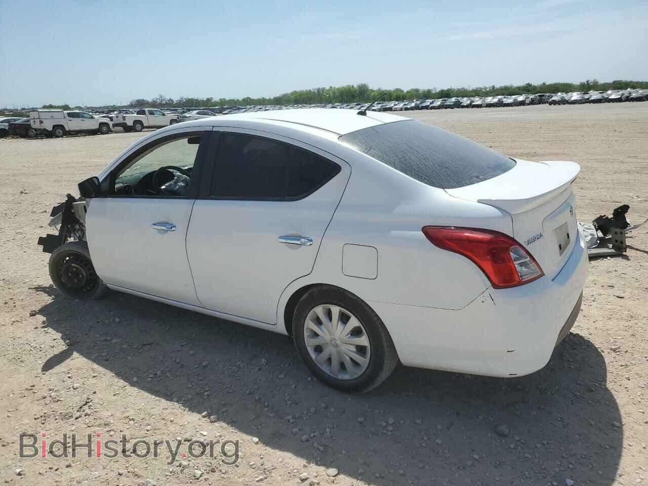 2019 NISSAN VERSA - VIN: 3N1CN7AP3KL870661 - Photo 2