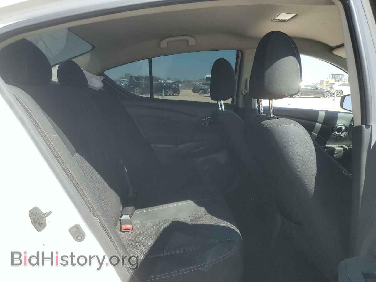 2019 NISSAN VERSA - VIN: 3N1CN7AP3KL870661 - Photo 11