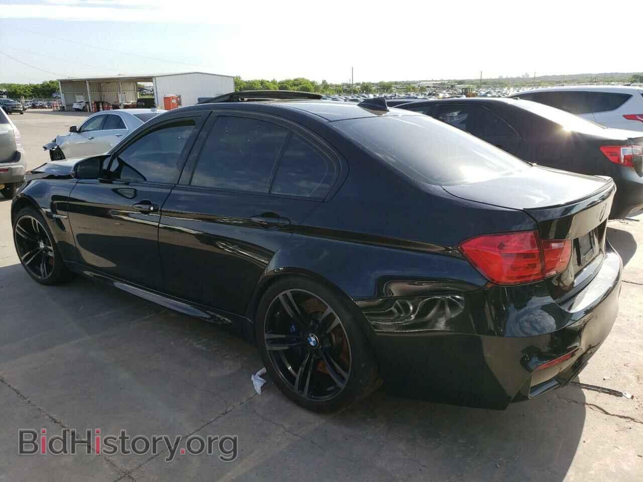 2015 BMW M3 - VIN: WBS3C9C58FP804247 - Фото 2