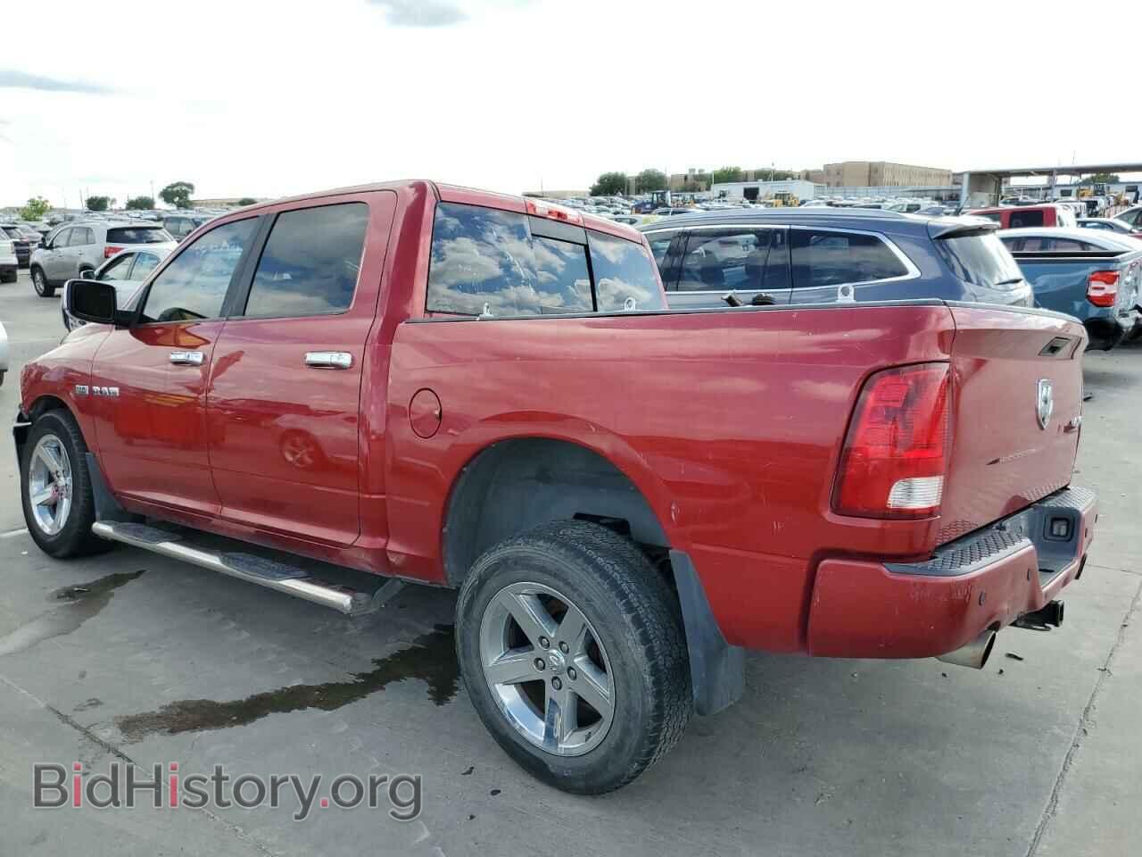 2010 DODGE RAM 1500 - VIN: 1D7RV1CT7AS240971 - Фото 2