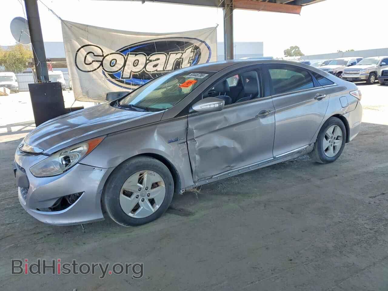 Фотография KMHEC4A43CA023109 - HYUNDAI SONATA 2012