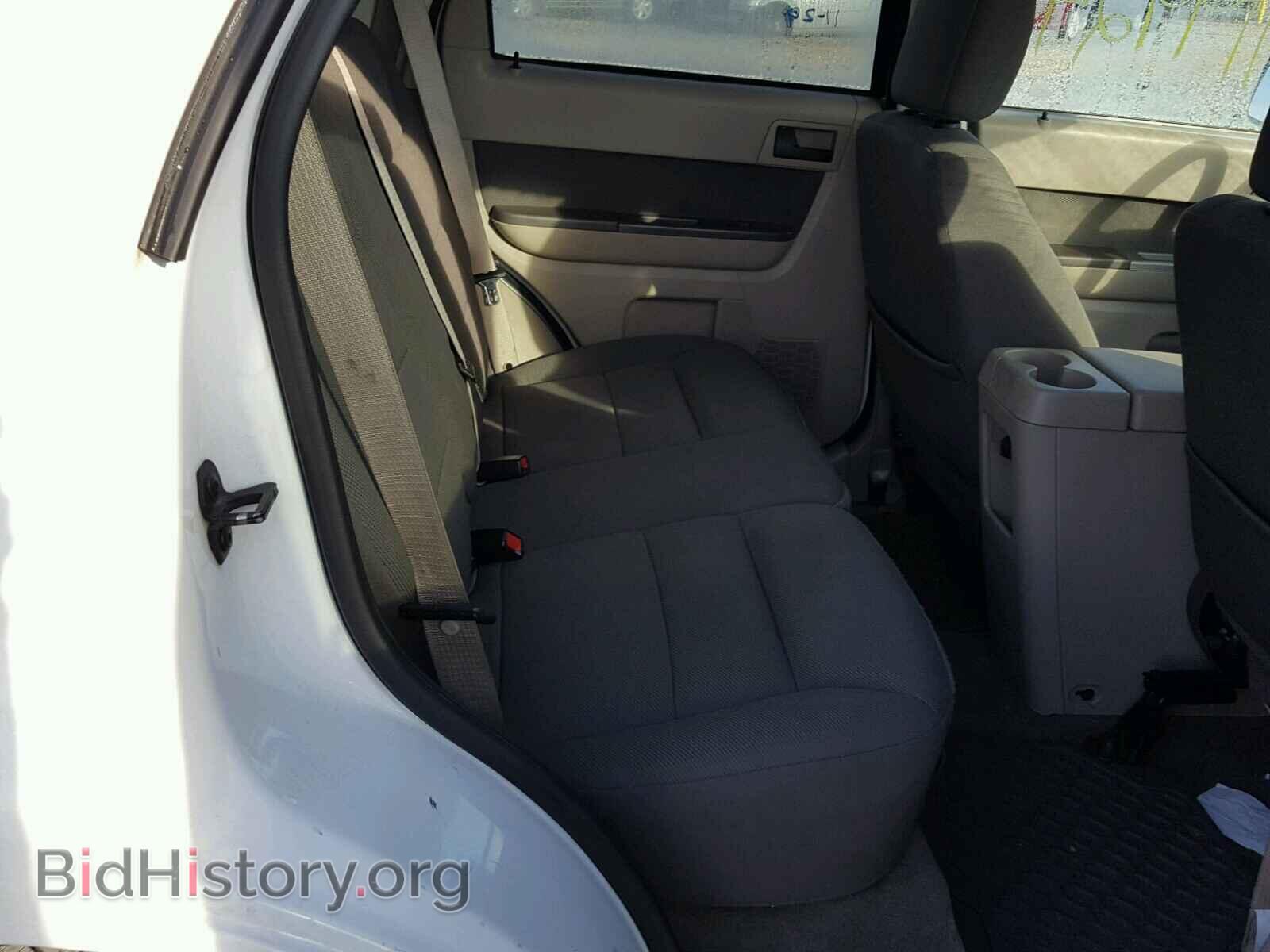 2009 FORD ESCAPE - VIN: 1FMCU49389KB19479 - Фото 6