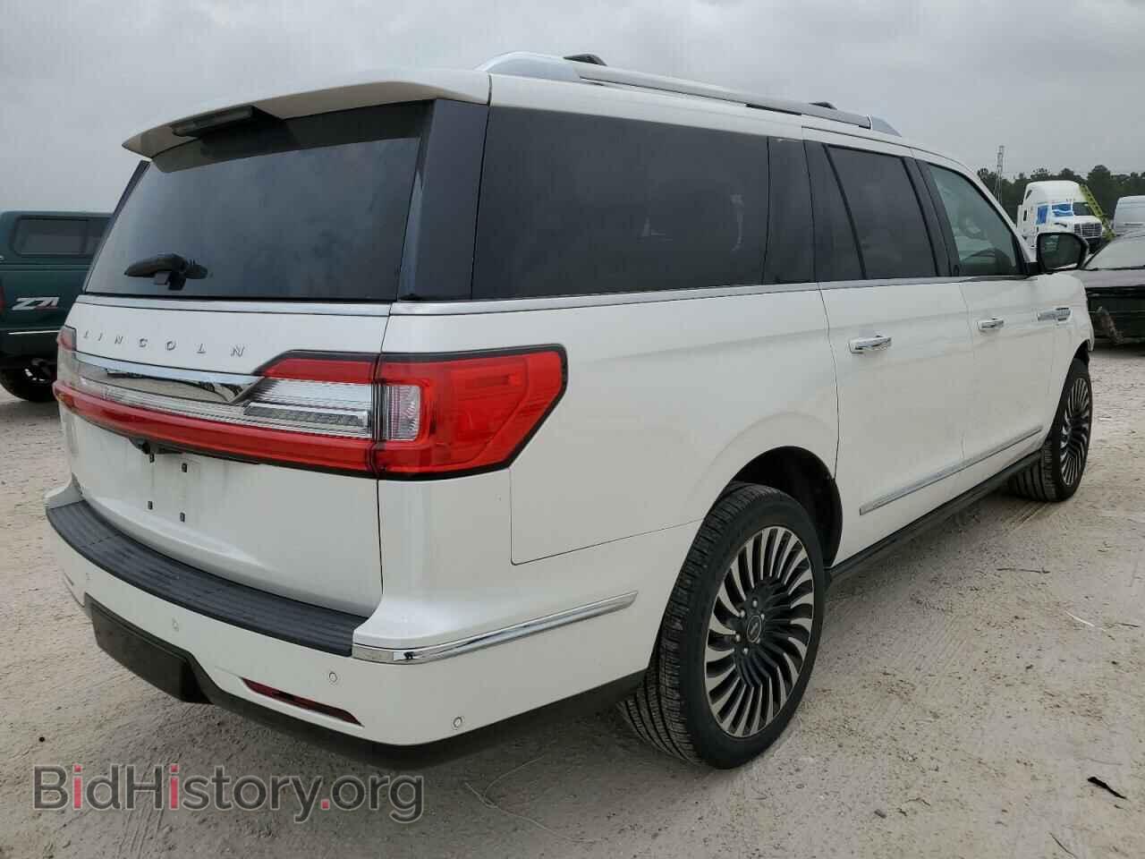 2019 LINCOLN NAVIGATOR - VIN: 5LMJJ3HT6KEL24876 - Фото 3