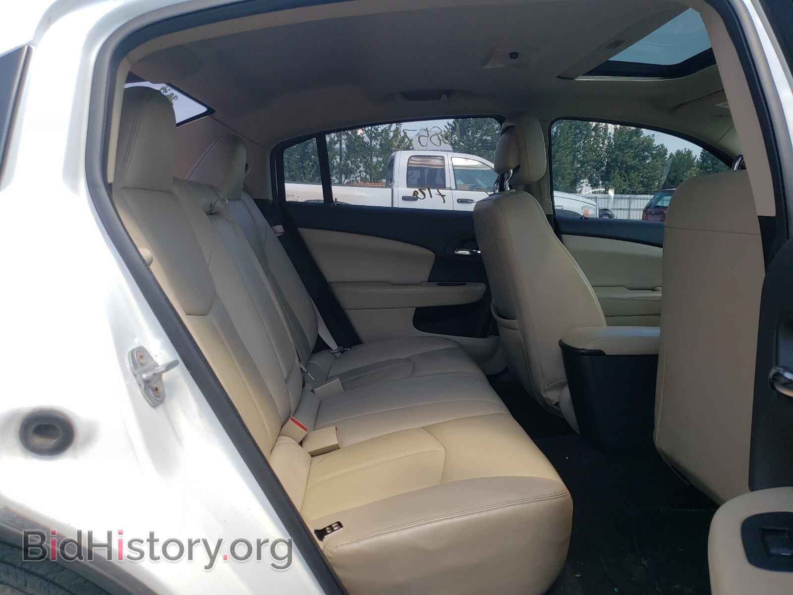2013 CHRYSLER 200 - VIN: 1C3CCBCG1DN718825 - Фото 6