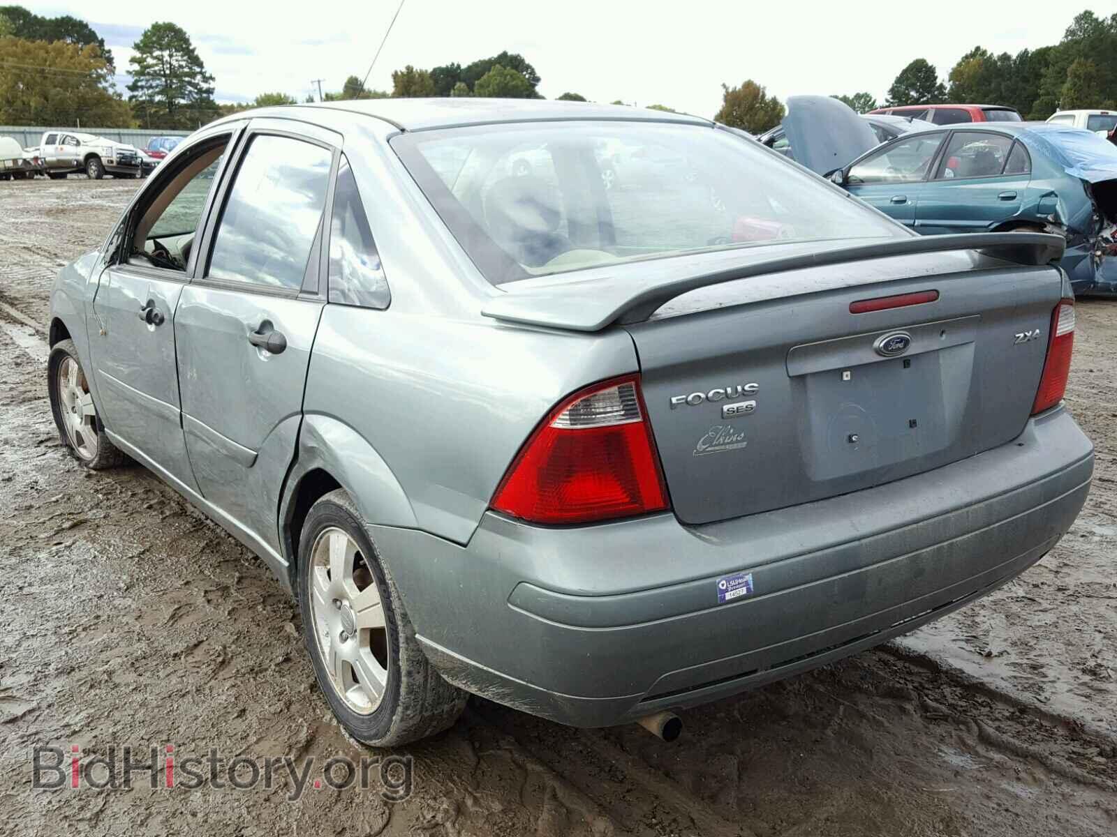 2005 FORD FOCUS - VIN: 1FAFP34NX5W205090 - Фото 3
