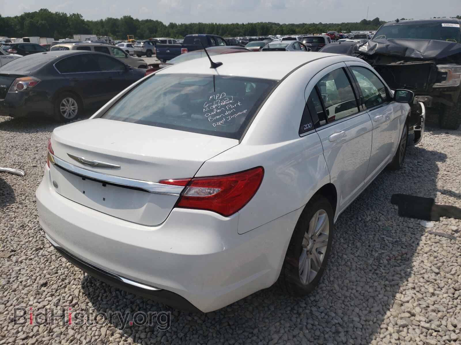 2013 CHRYSLER 200 - VIN: 1C3CCBBB8DN525321 - Photo 4