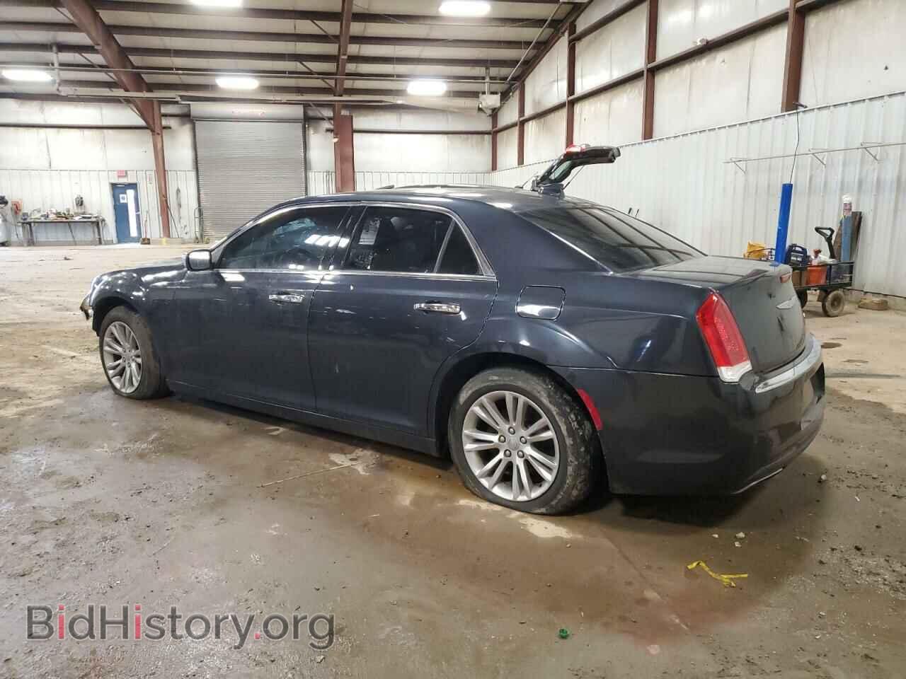 2017 CHRYSLER 300 - VIN: 2C3CCAEG1HH567880 - Фото 2