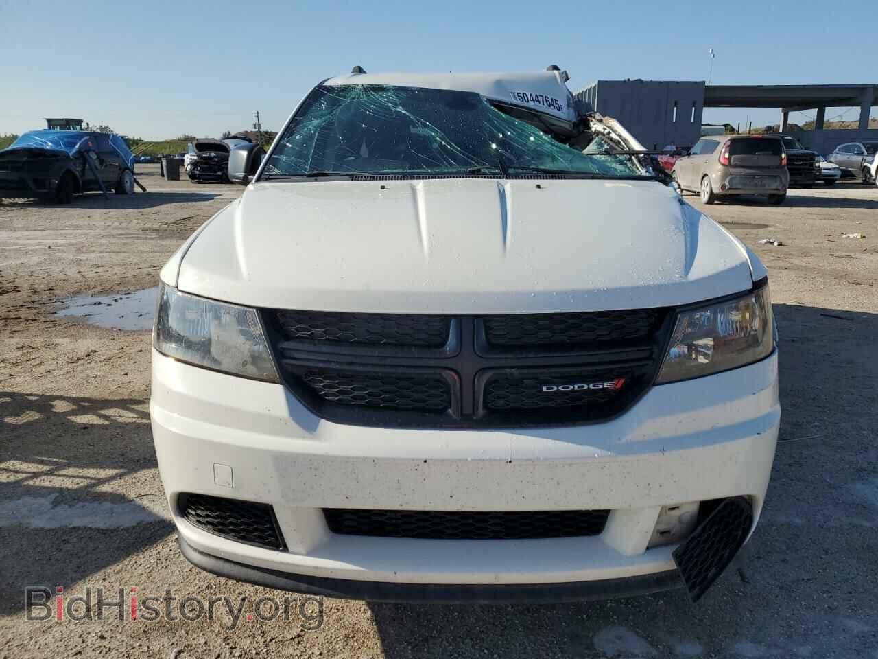 2018 DODGE JOURNEY - VIN: 3C4PDCAB0JT444892 - Фото 5
