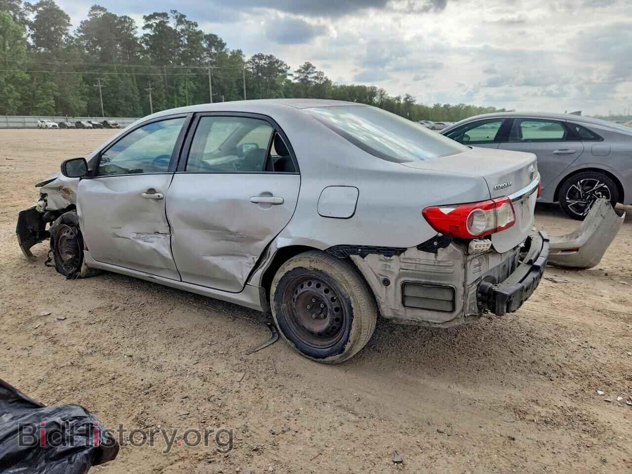 2011 TOYOTA COROLLA - VIN: 2T1BU4EE1BC593837 - Фото 2