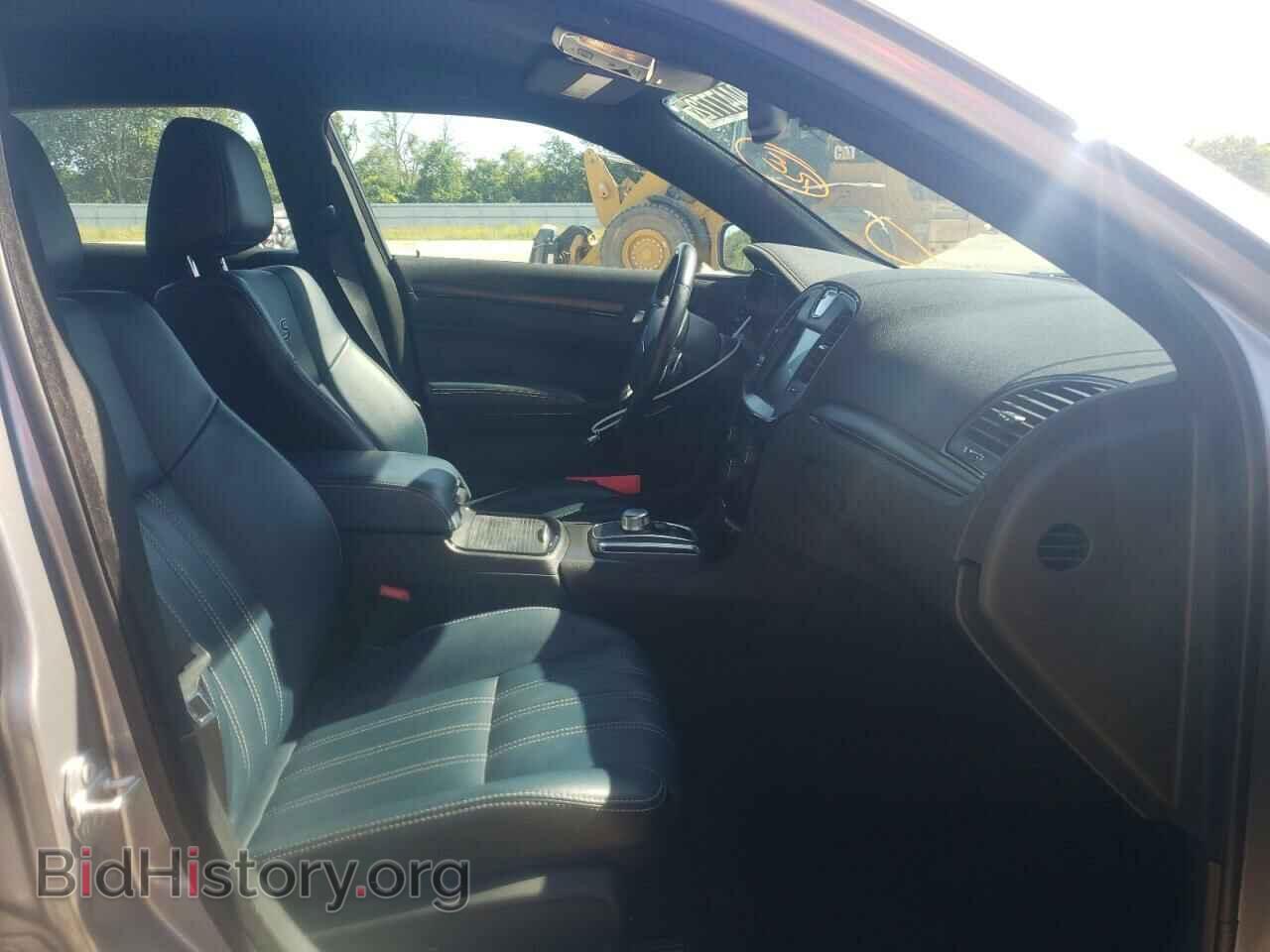 2016 CHRYSLER 300 - VIN: 2C3CCAGG4GH321899 - Фото 5