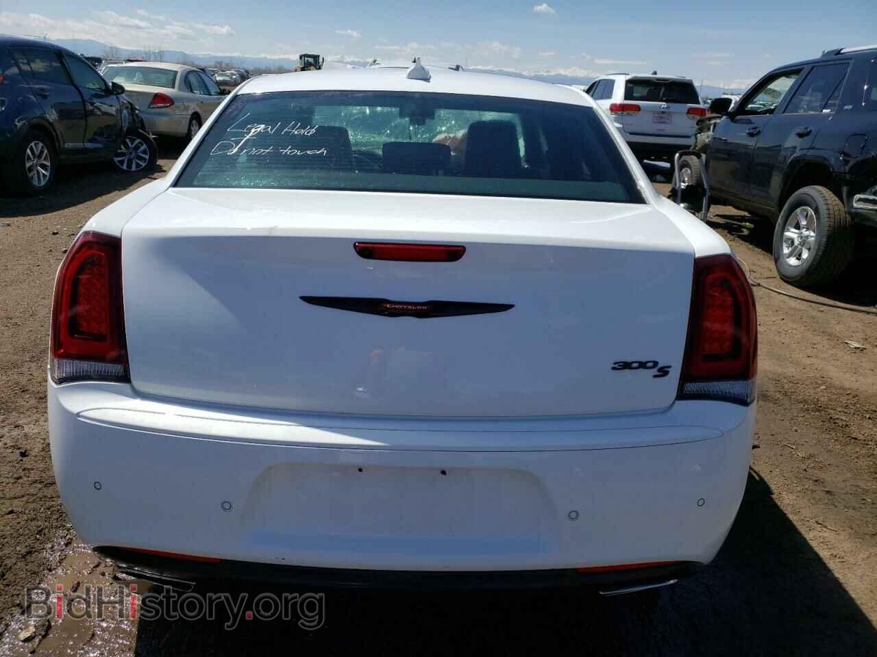 2021 CHRYSLER 300 - VIN: 2C3CCABG0MH554360 - Фото 6