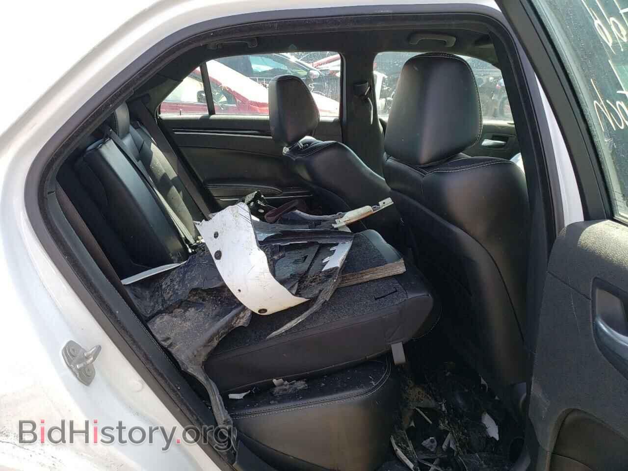 2021 CHRYSLER 300 - VIN: 2C3CCABG0MH554360 - Фото 10