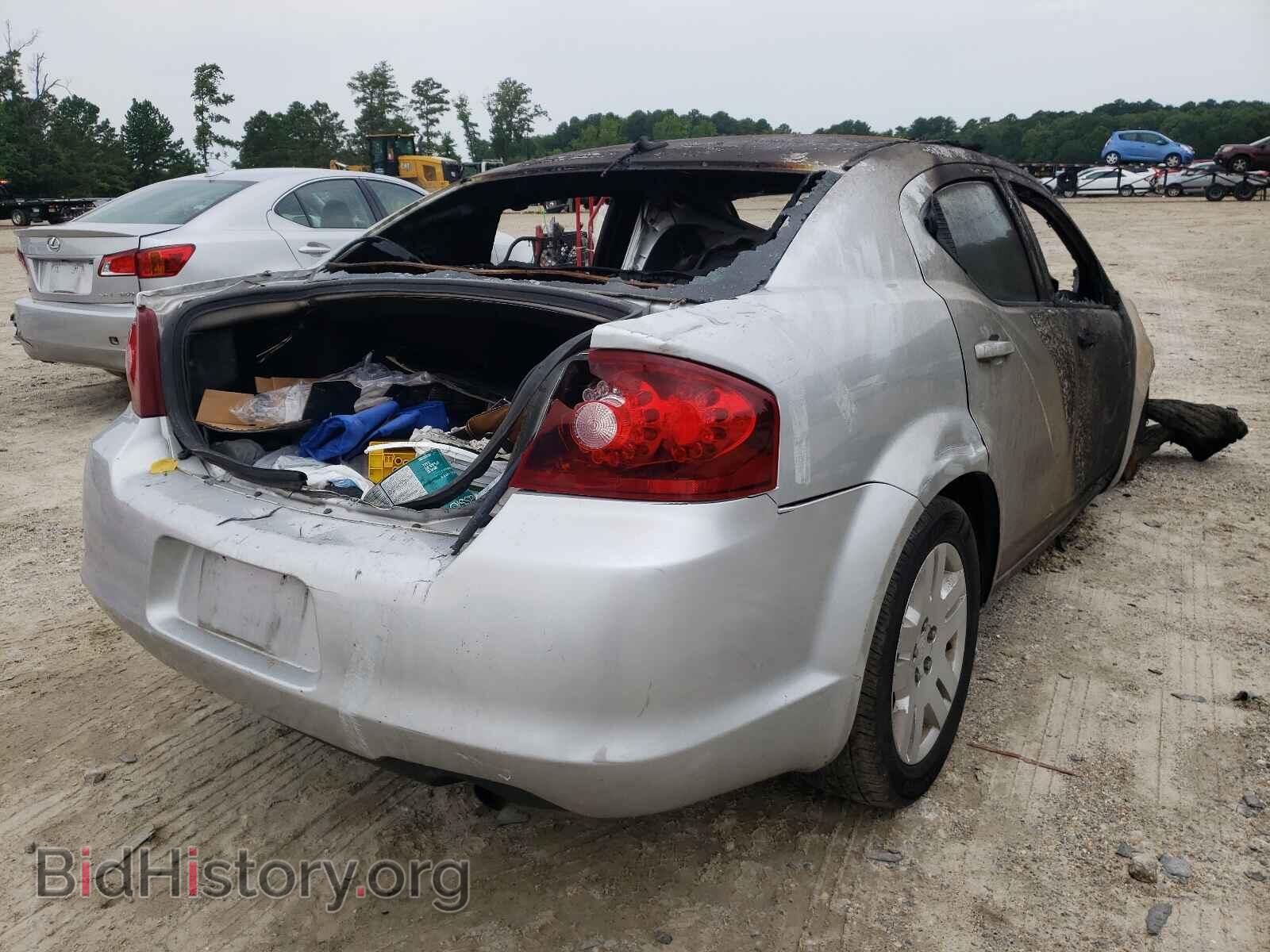 2011 DODGE AVENGER - VIN: 1B3BD4FB5BN591690 - Фото 4