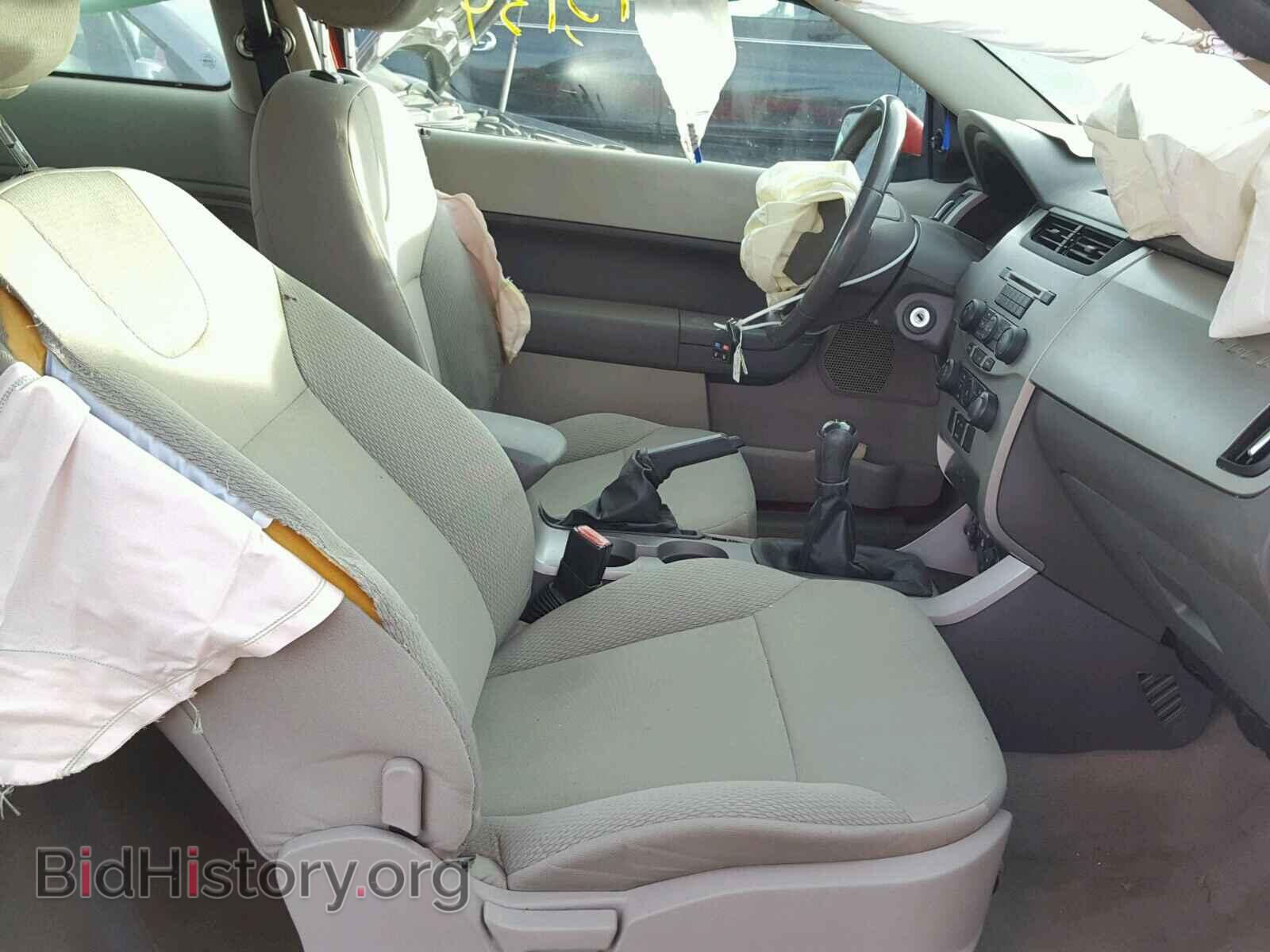 2008 FORD FOCUS - VIN: 1FAHP33NX8W106851 - Фото 5