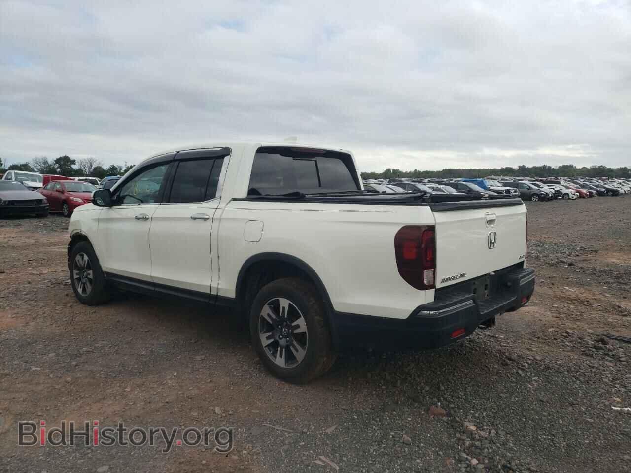 2018 HONDA RIDGELINE - VIN: 5FPYK3F77JB006858 - Фото 3