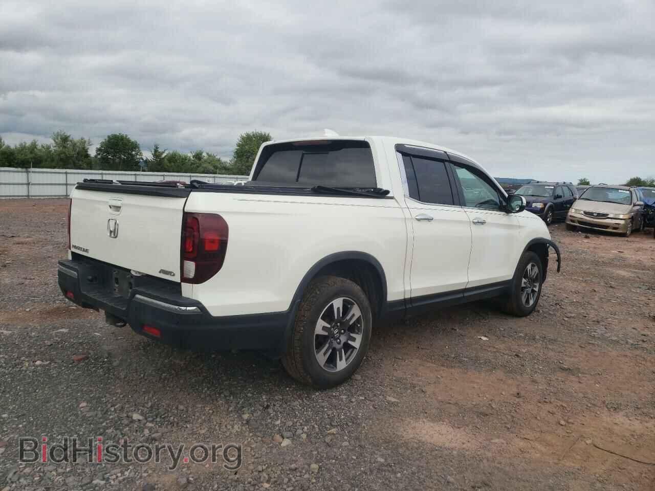 2018 HONDA RIDGELINE - VIN: 5FPYK3F77JB006858 - Фото 4