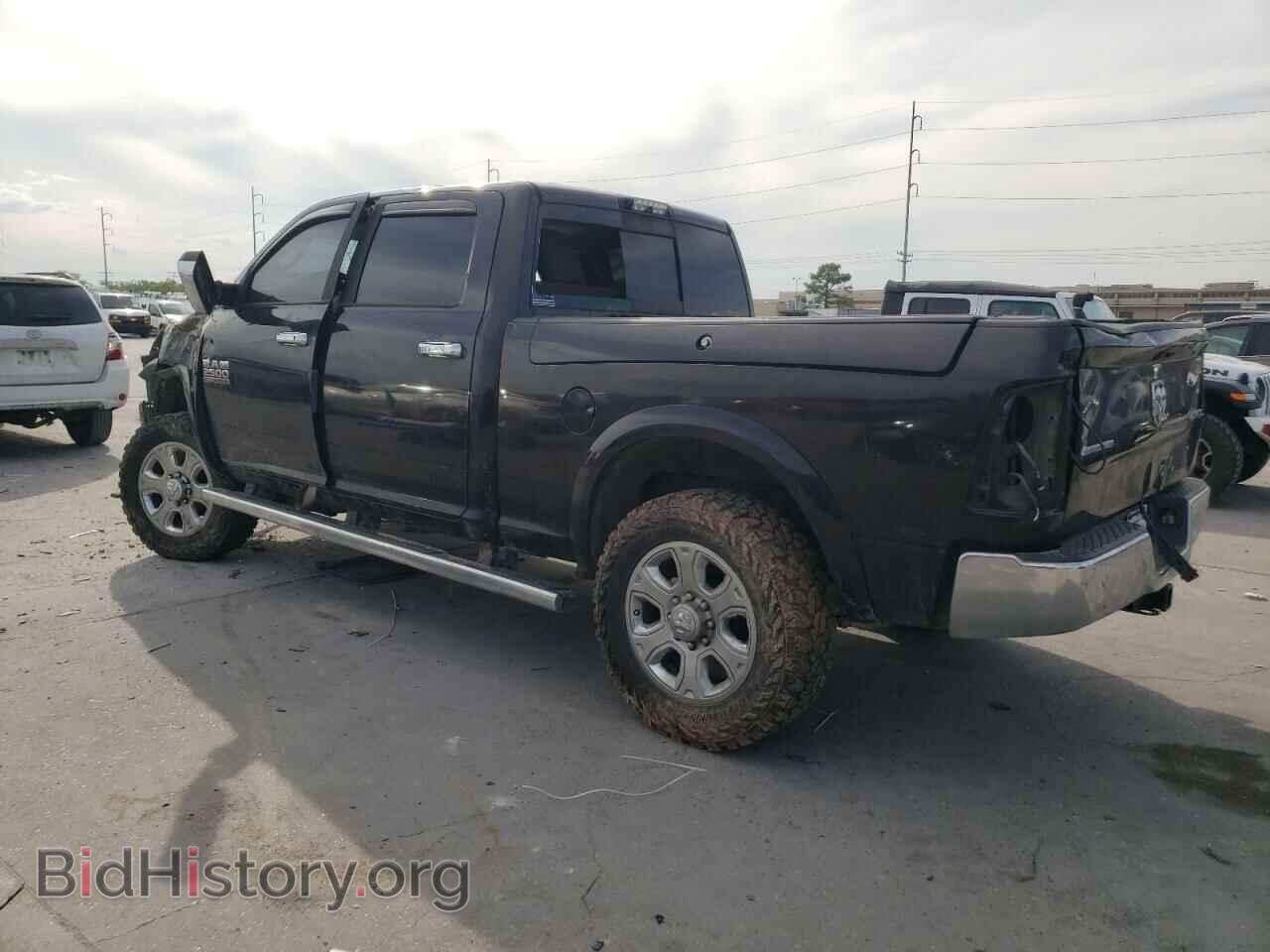 2016 RAM All Models - VIN: 3C6UR5DL6GG311339 - Photo 2
