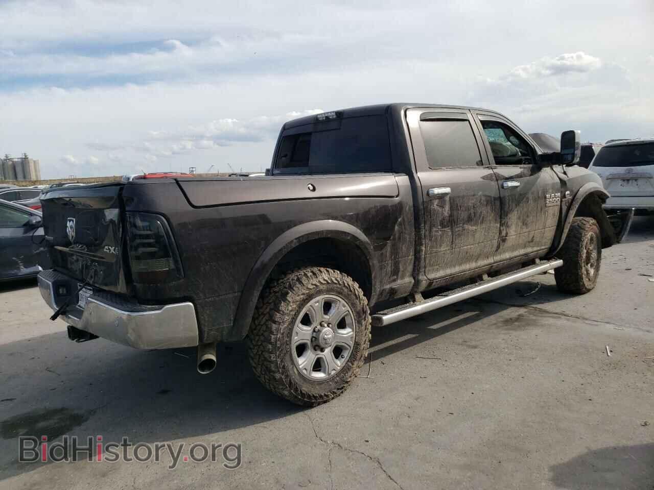 2016 RAM All Models - VIN: 3C6UR5DL6GG311339 - Photo 3