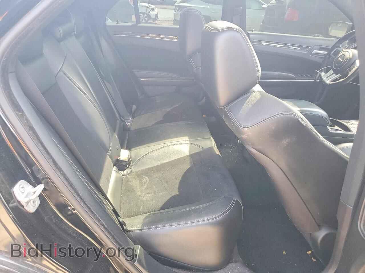 2012 CHRYSLER 300 - VIN: 2C3CCAFJ8CH801550 - Фото 10