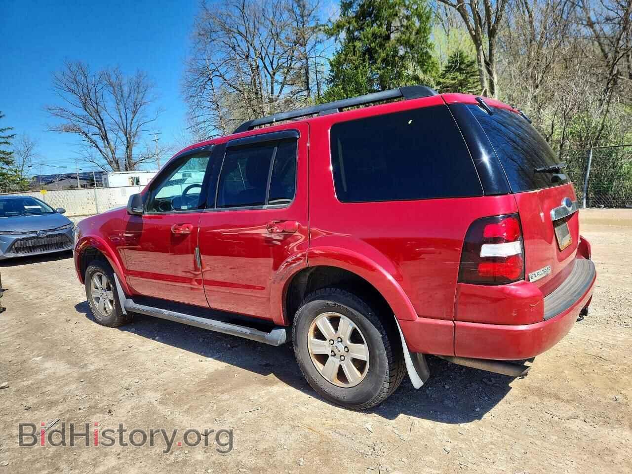 2010 FORD EXPLORER - VIN: 1FMEU7DE3AUA06678 - Фото 2