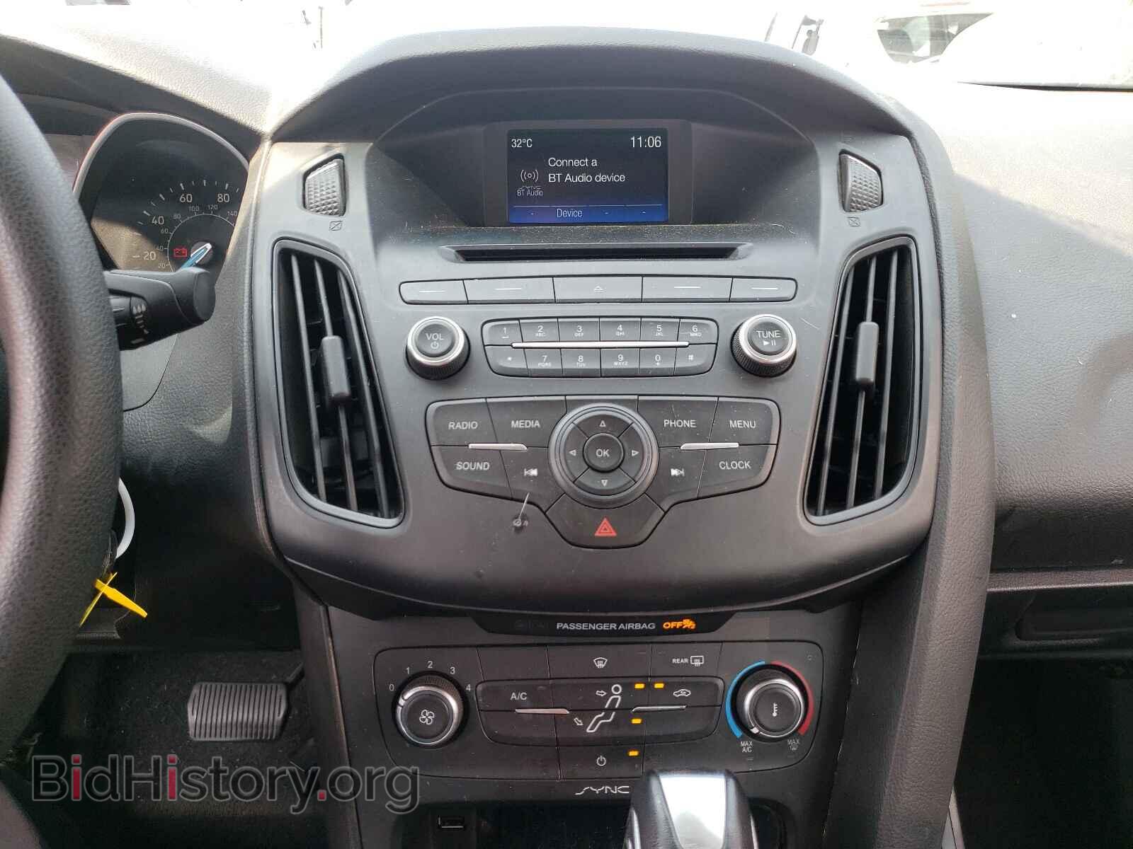 2016 FORD FOCUS - VIN: 1FADP3F22GL320247 - Фото 9