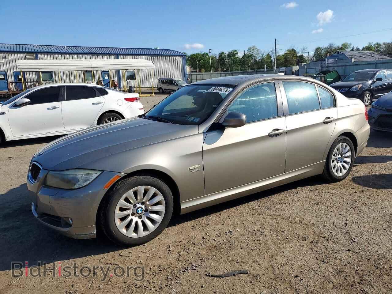 Фотография WBAPK73569A455061 - BMW 3 SERIES 2009
