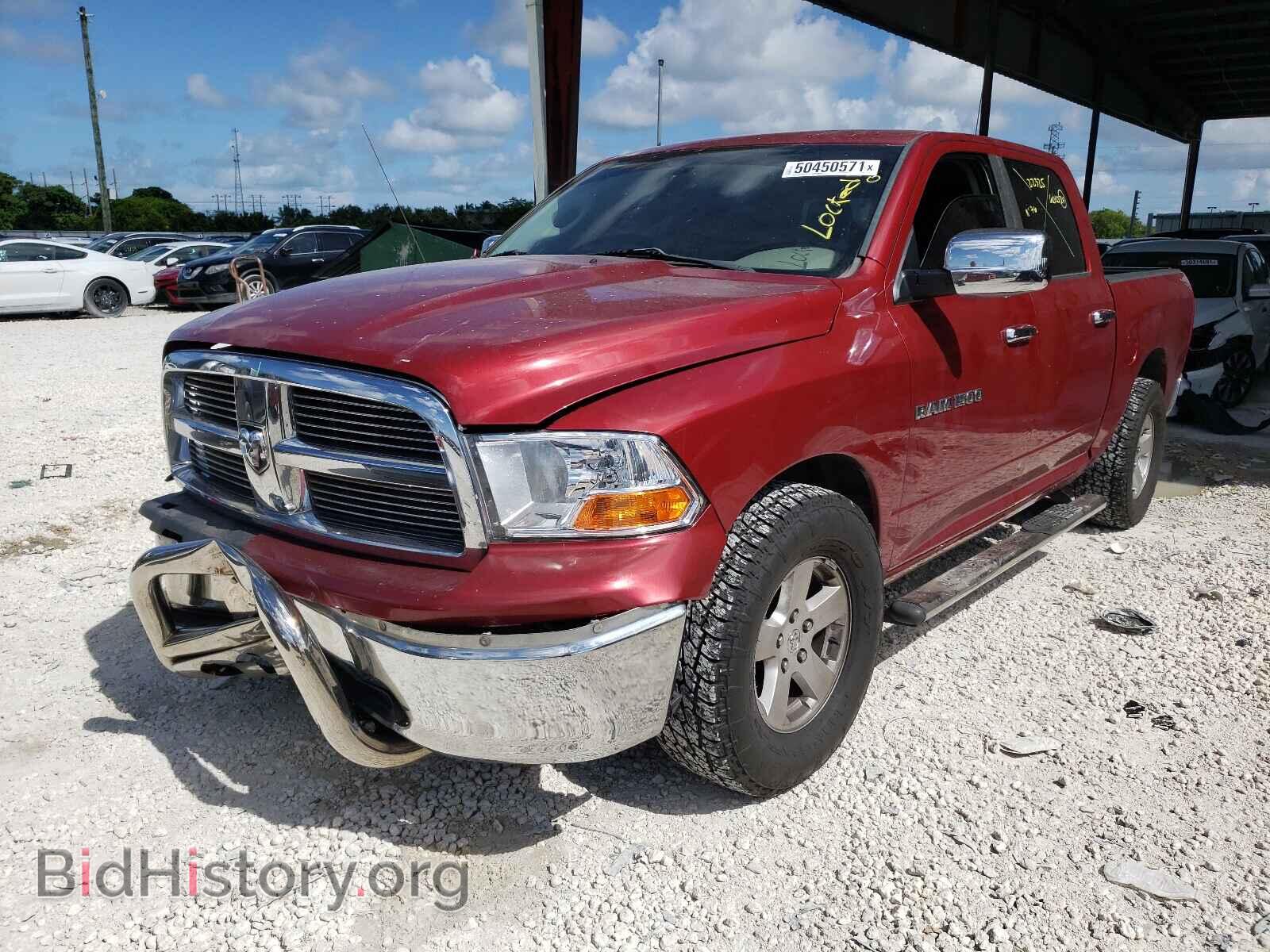2011 DODGE RAM 1500 - VIN: 1D7RB1CP9BS541657 - Фото 2